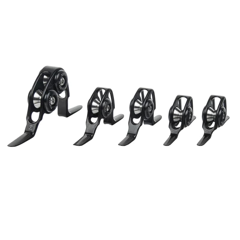 Winthrop-Tackle-X-Calibur-Roller-Guide-Set-30-Bushing_Black-1-2.webp